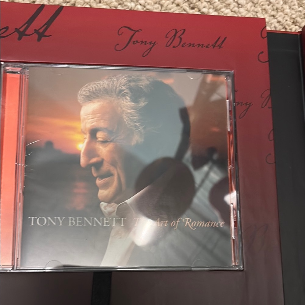 Tony Bennett Ultimate Collection Box Set - Picture 9 of 10